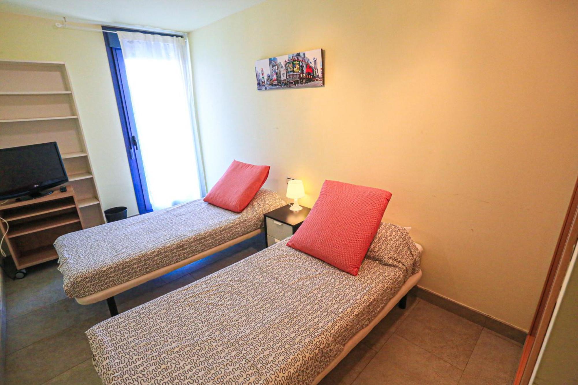 Augusta Litoral - Only Families Apartment Кембрилс Екстериор снимка