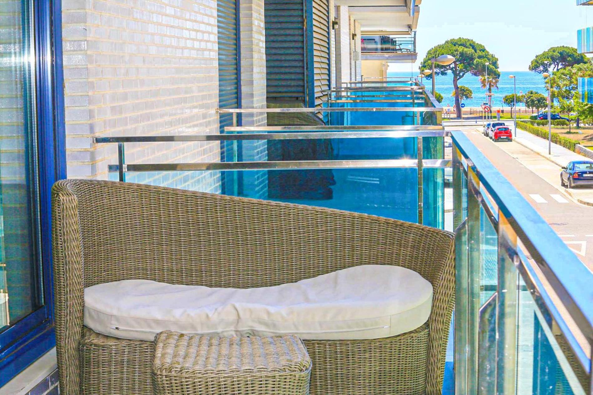 Augusta Litoral - Only Families Apartment Кембрилс Екстериор снимка