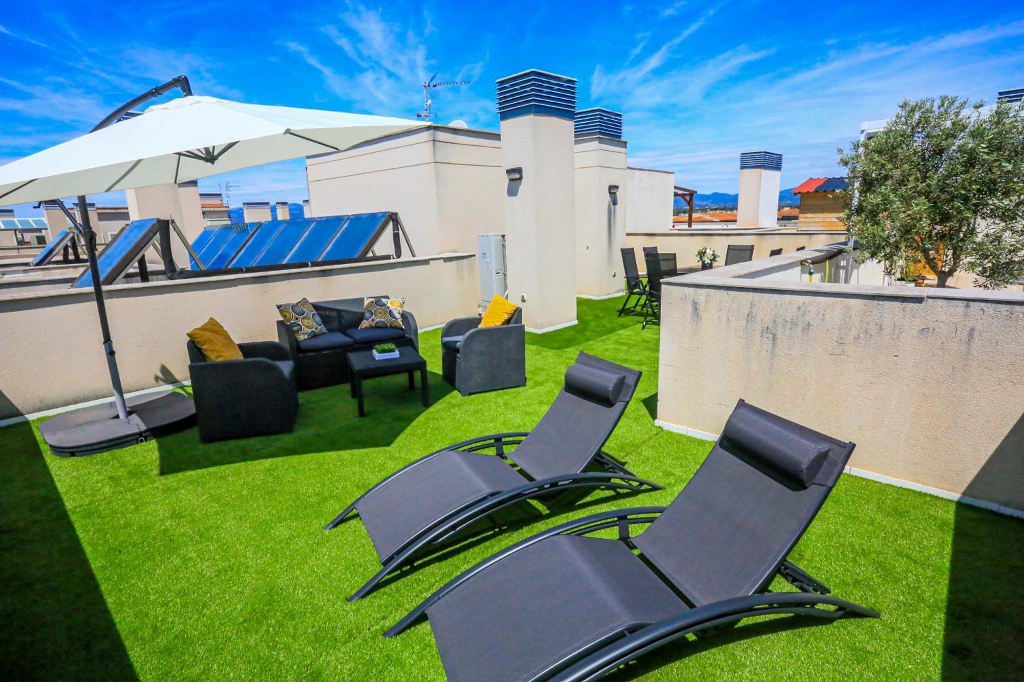 Augusta Litoral - Only Families Apartment Кембрилс Екстериор снимка