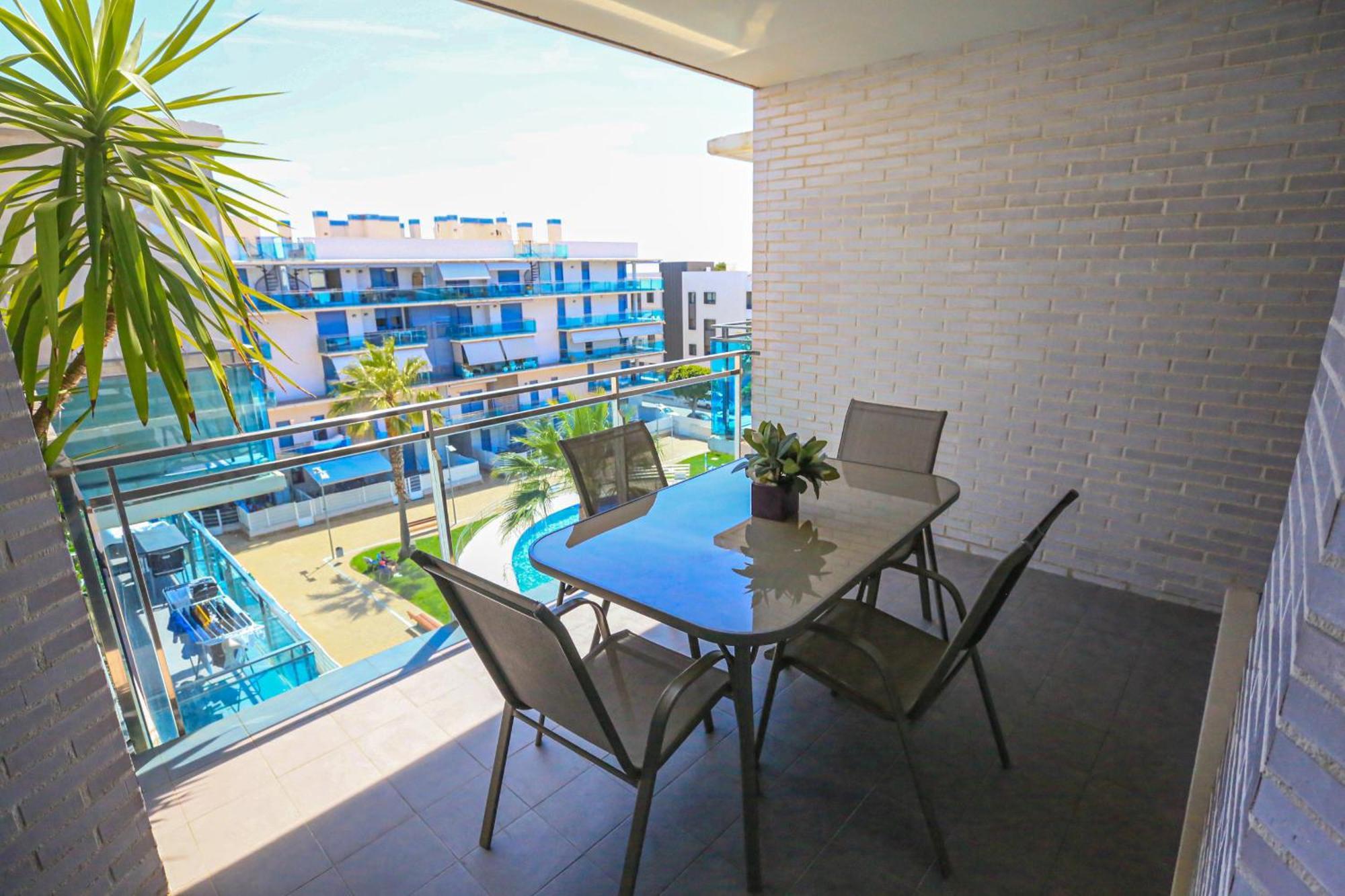 Augusta Litoral - Only Families Apartment Кембрилс Екстериор снимка