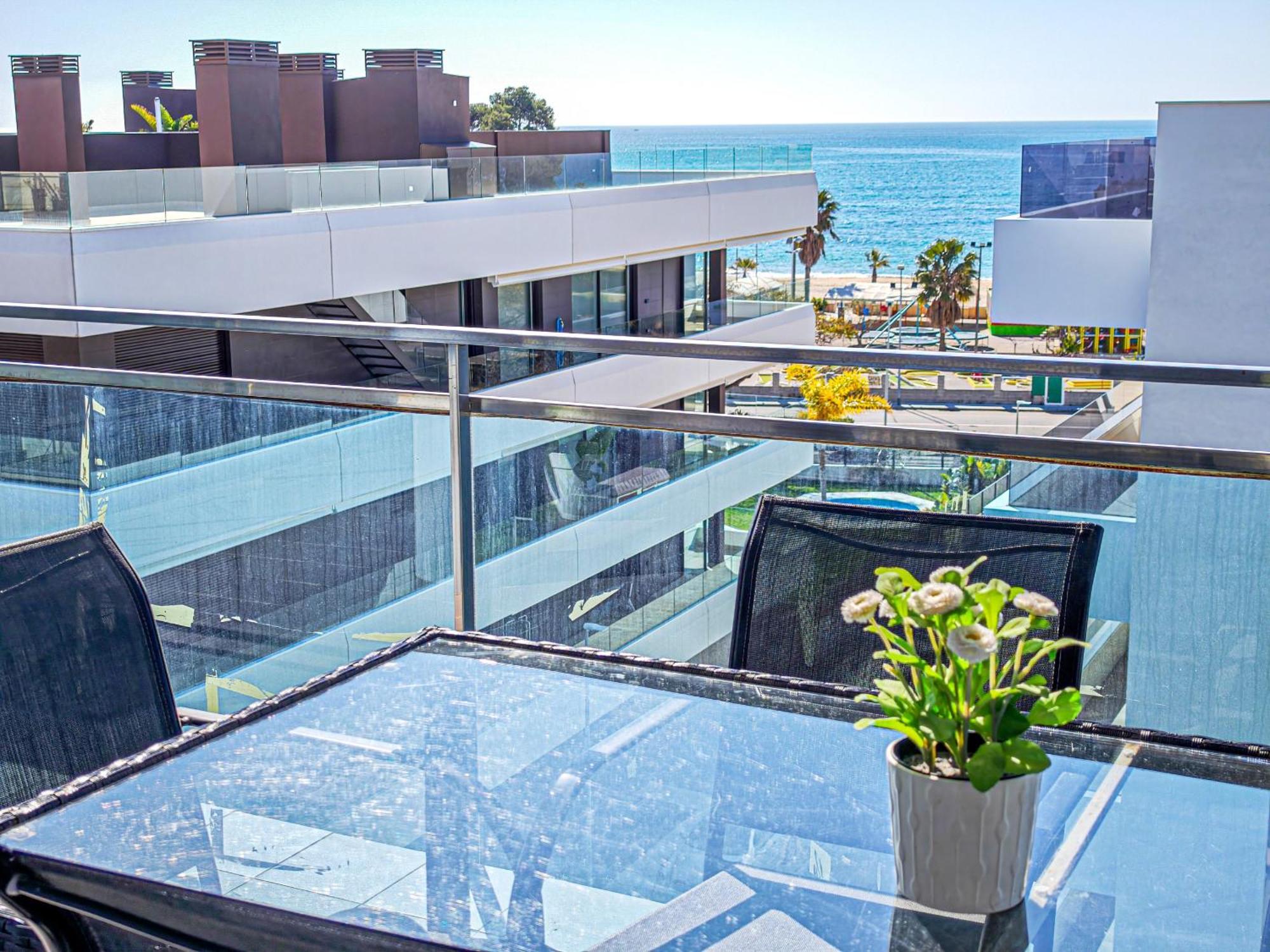Augusta Litoral - Only Families Apartment Кембрилс Екстериор снимка